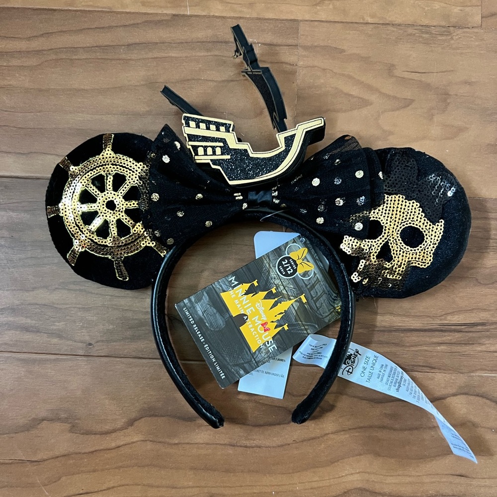 NWT MMA Disney Pirates of the Caribbean Ears